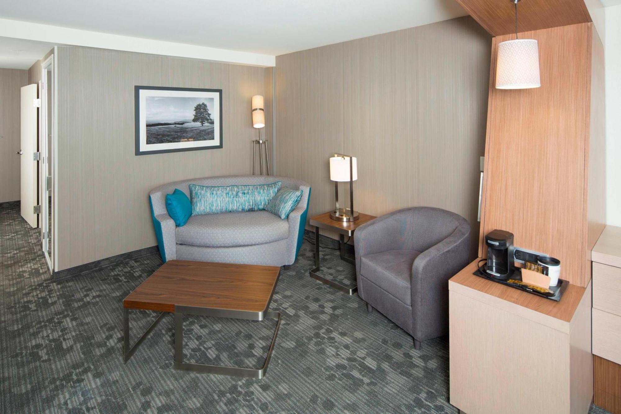Courtyard By Marriott Dallas Midlothian At Midlothian Conference Center Extérieur photo