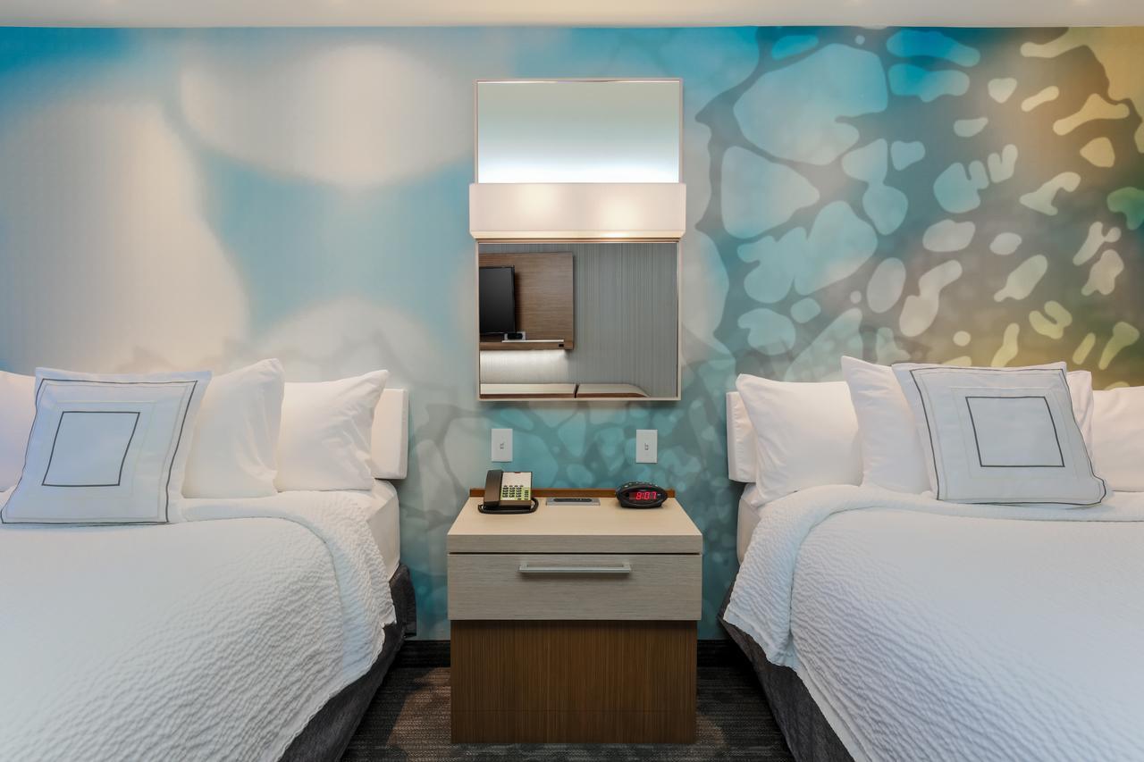 Courtyard By Marriott Dallas Midlothian At Midlothian Conference Center Extérieur photo
