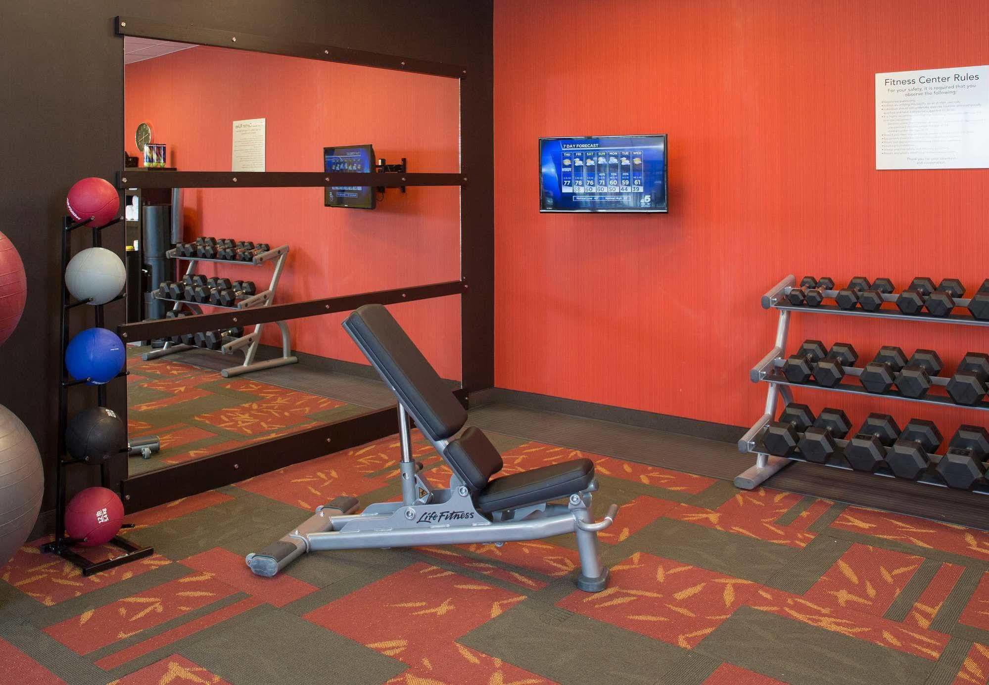 Courtyard By Marriott Dallas Midlothian At Midlothian Conference Center Extérieur photo
